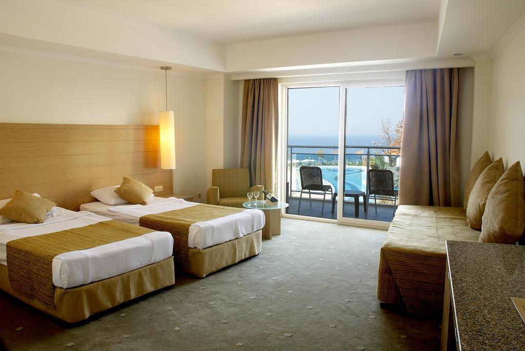 Sealight Resort Hotel Kusadası Quarto foto